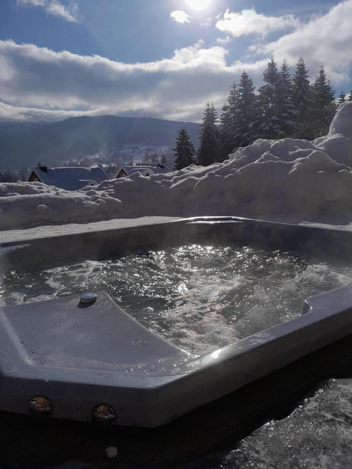 Zawoja Nad Korona Z Jacuzzi Villa Eksteriør billede